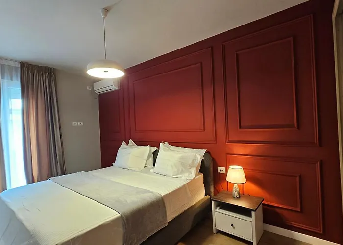 Tam Skanderbeg Square One Bedroom W Veranda 公寓