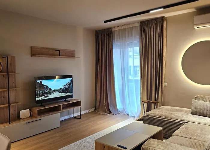 公寓 Tam Skanderbeg Square One Bedroom W Veranda 地拉那
