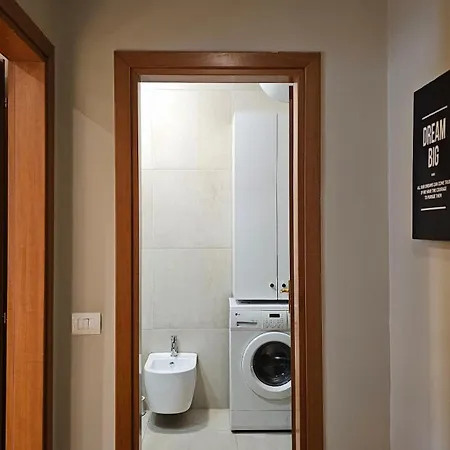 Appartement Tam Skanderbeg Square One Bedroom W Veranda Tirana