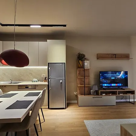 Tam Skanderbeg Square One Bedroom W Veranda * Tirana