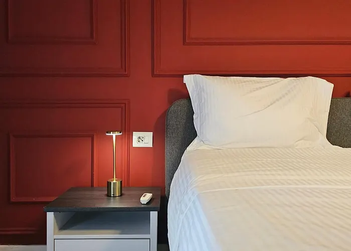 公寓 Tam Skanderbeg Square One Bedroom W Veranda 地拉那