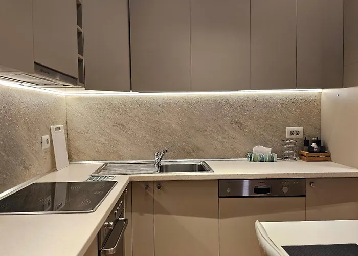 Tam Skanderbeg Square One Bedroom W Veranda 公寓 地拉那