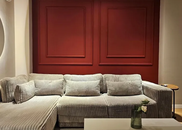 Tam Skanderbeg Square One Bedroom W Veranda *