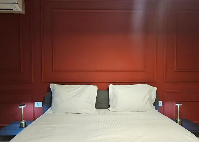 Tam Skanderbeg Square One Bedroom W Veranda 公寓 地拉那